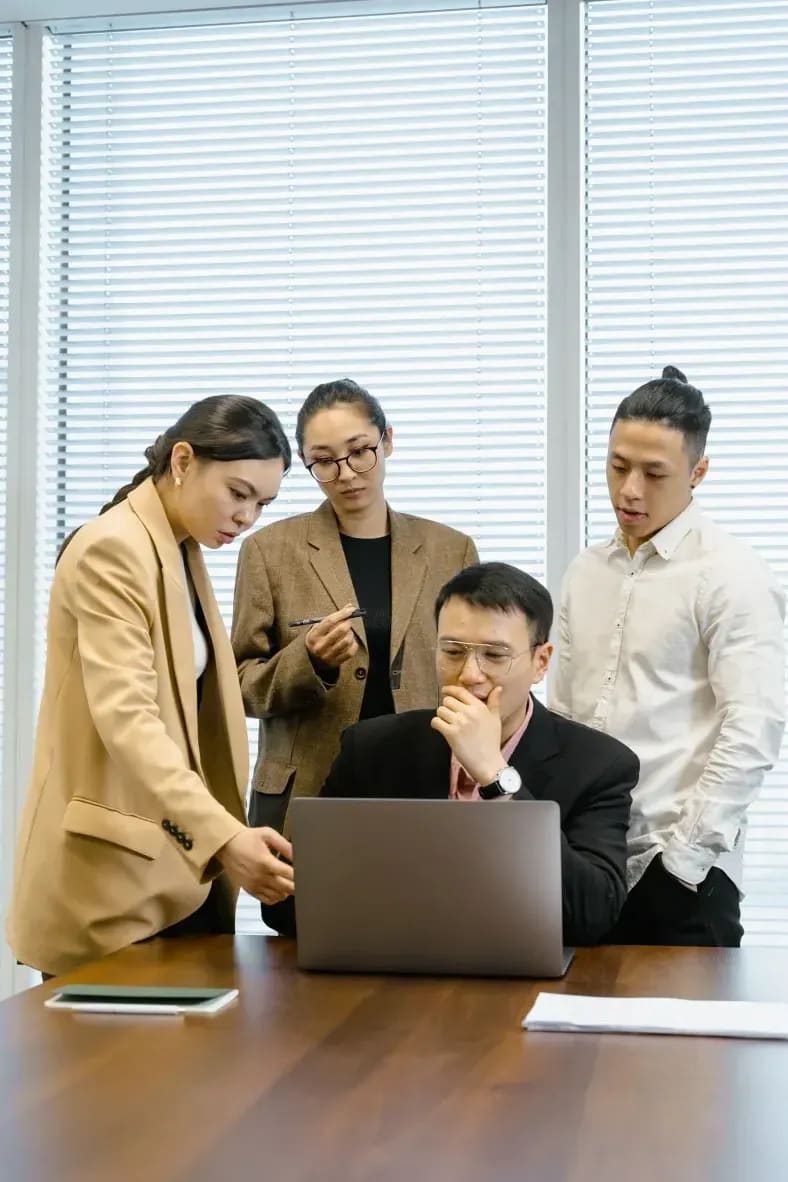 対話の進行役